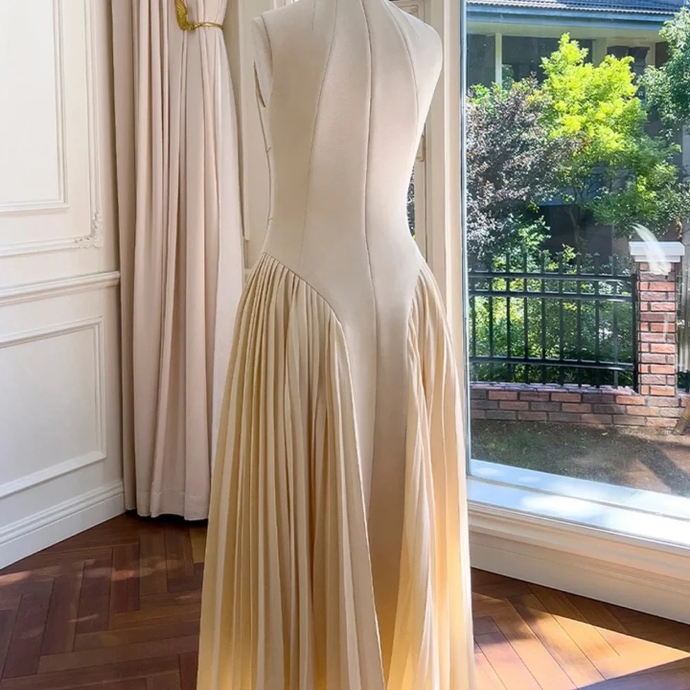Elegant designer nude mock neck bodysuit pleated skirt blush dress small - Picture 12 of 13